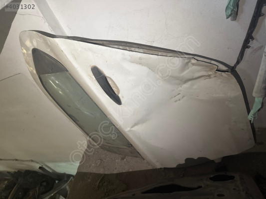 Peugeot 301 sol arka kapı