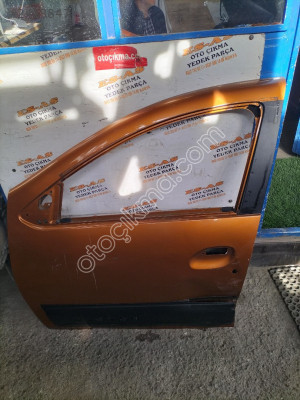 Dacia duster çıkma sol ön kapı 2018-2023