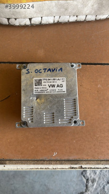 SKODA OCTAVİA FAR BEYNİ 7P5941591AJ
