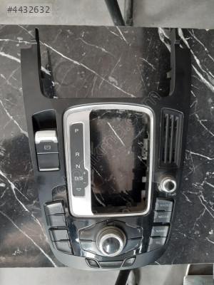 8T091961 AUDİ A5 KONTROL PANELİ