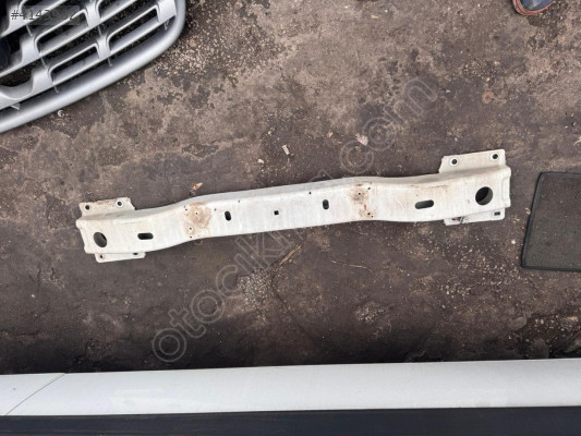 RENAULT MASTER ÖN TAMPON DEMİRİ KONUK OTO 05323167897