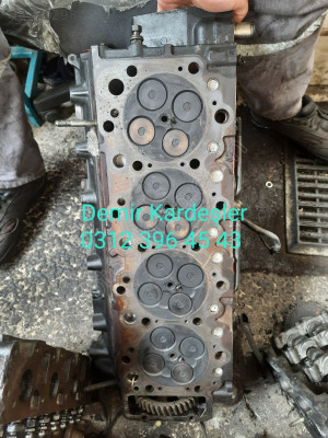 Isuzu 4HK1 Euro3 Silindir Kapağı Orjinal Çıkma