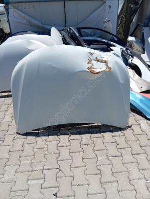 Mitsubishi L200 kaput 2017 2022 arası