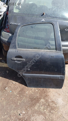 Citroen c3  sag arka kapı