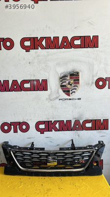 Seat Leon FR Ön Panjur Parçası - 5F0853654G Model