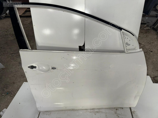 İ30 sağ ön kapı 2012-2016 hyundai
