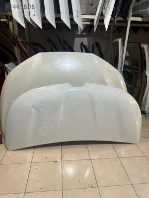 TRAFİC MOTOR KAPUTU ORJİNAL ÇIKMA