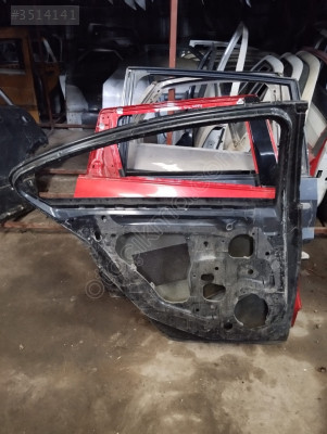 2005 Renault Latitude İçin Sol Arka Kapı - Oto Çıkma Parçal