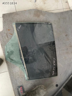 Fiat egea sol arka kapı camı orijinal temiz