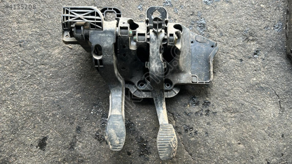 Fiat linea 1.3 euro5 pedal takımı