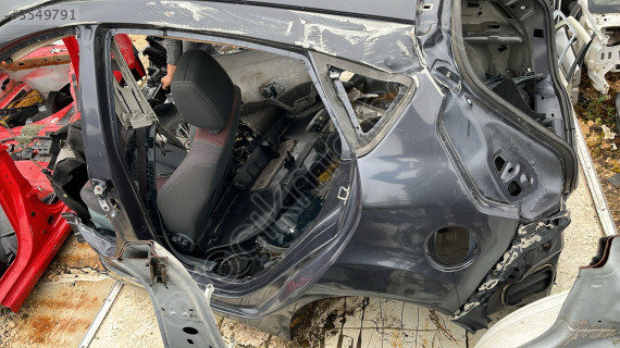 FORD FİESTA KESME ARKA ÇEVİK OTO ORJİNAL ÇIKMA BURSA