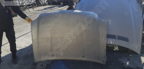 ISUZU D-MAX 2004 ÖN KAPUT ORJİNAL ÇIKMA