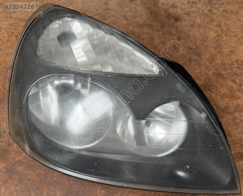 RENAULT CLİO II 2 ÇIKMA SAĞ FAR