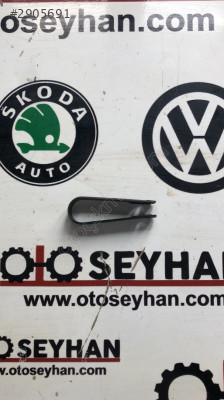 8D0012244A Seat Leon 2015 bidon kapağı sökme aparatı