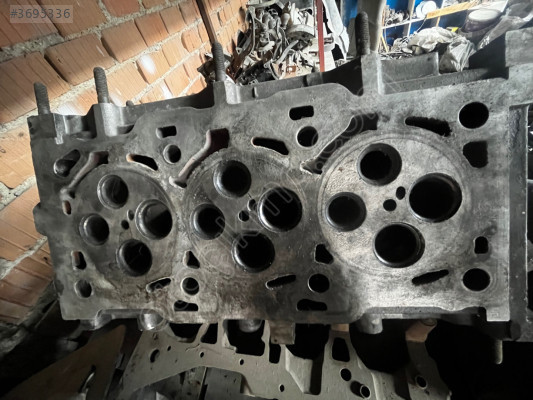 Hyundai üst silindir kapak