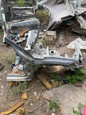 RENAULT CLİO 2 SAĞ ÖN PODYE ŞASE ORJİNAL