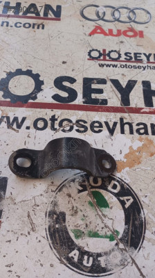 Toyota Yaris 2012 koltuk sabitleme braketi