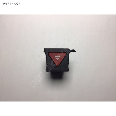 Volkswagen Golf Dörtlü Flaşör Düğmesi 5M0858069M