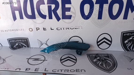 Peugeot 408 Ön Tampon Kapakları 9847048680