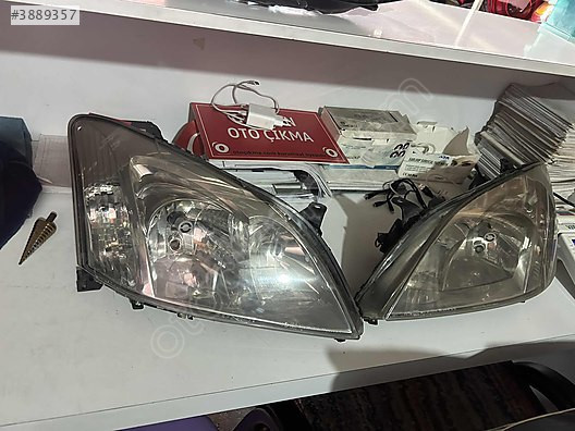 Corolla hb far sağ sol ÇIKMA