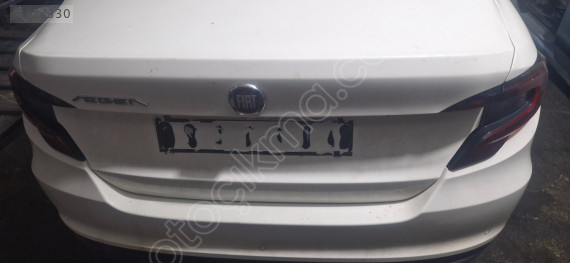 Fiat Egea Arka Bagaj Kapağı Çıkma Orjinal