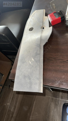 Ford fokus orta konsol sol yan kaplaması 4M51- A046B27