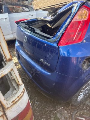 Fiat punto arka tampon çıkma orjinal