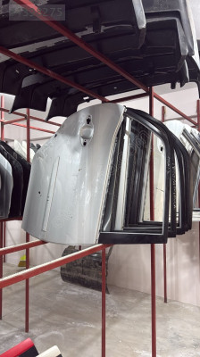 TOYOTA AURİS ÇIKMA ORJİNAL SAĞ ARKA KAPI BD1