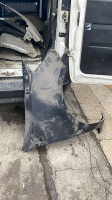 RENAULT CLİO 3 185 SAĞ ÖN ÇAMURLUK EYÜPCAN OTO