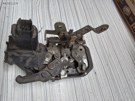 KIA Sephia Kapı Kilidi