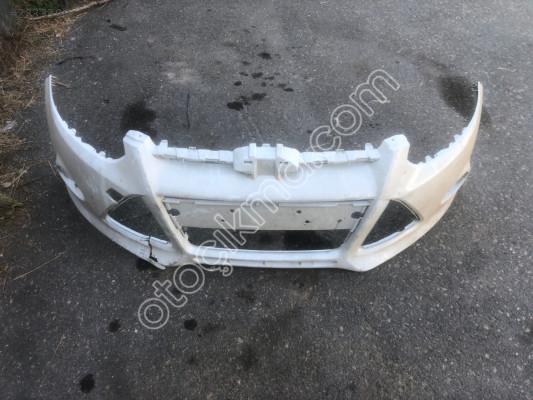 ÇIKMA FORD FOCUS 3 ÖN TAMPON