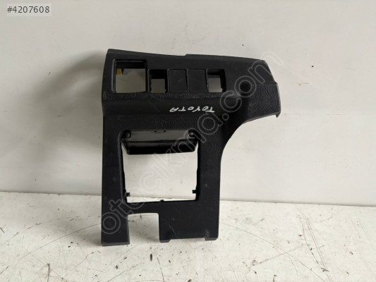 TOYOTA COROLLA DİREKSİYON ALT KAPAĞI