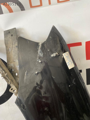 Volkswagen Caddy 1.9 Sol Ön Çamurluk Hasarlı Çıkma