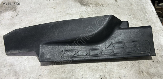 FİAT DOBLO 2010 SONRASI ARKA KAPI EŞİK BAKALİTİ
