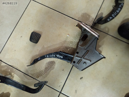 VOLKSWAGEN JETTA CAY 1,6 FREN PEDALI