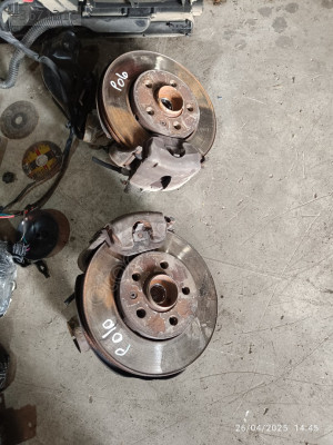 Volkswagen Polo sağ sol ön taşıyıcı