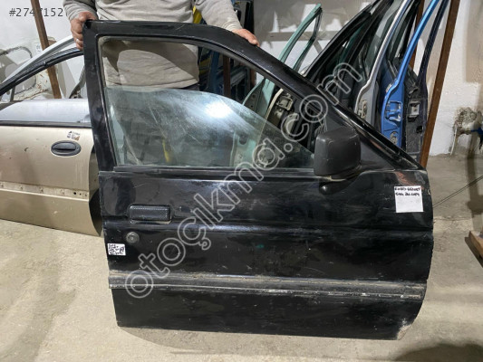 FORD ESCORT SAĞ ÖN KAPI CAMI 1990-1995 MODEL