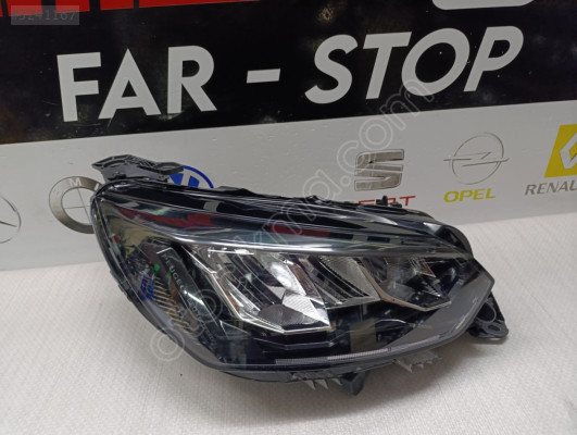 Peugeot 208 2021-2024 sağ ön far led orjinal çıkma