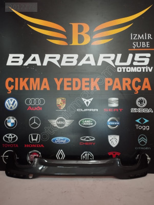 BMW 5-SERİSİ G30 ARKA TAMPON DİFÜZÖR ÇIKMA