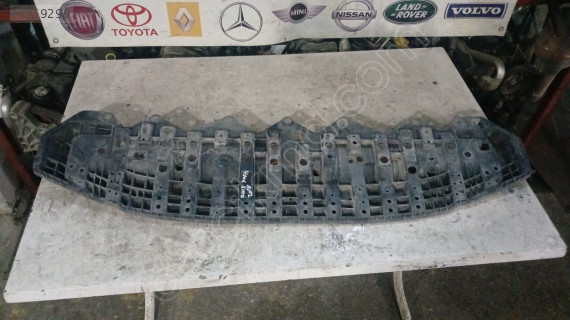 2015- 2018 TOYOTA YARİS ÖN TAMPON DESTEK PLASTİĞİ