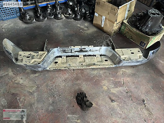 Volkswagen amarok arka tampon orijinal...