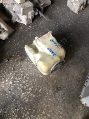 TOYOTA CORONA CAM SU BIDONU