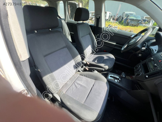 VW POLO 02-05 ÖN KOLTUK TAKIMI