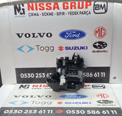 FORD CUSTOM SİGORTA YUVASI PZ3T 14A003 DD ORJİNAL ÇIKMA PARÇA