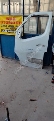 renault master III çıkma sol ön kapı
