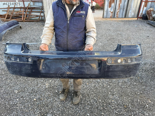 VOLKSWAGEN GOLF 4 ARKA TAMPON ORJİNAL ÇIKMA 98-04 MODEL