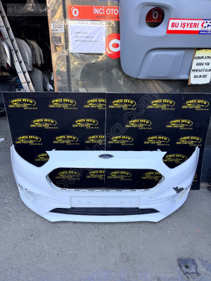 2021 Ford Courier Ön Tampon Çıkma Orjinal