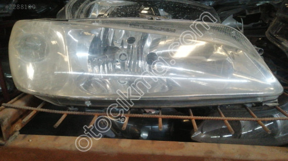 peugeot 406 sağ far