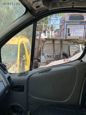 RENAULT TRAFİC OPEL VİVARO 1.9 2005 SAĞ ÖN KAPI DÖŞEMESİ
