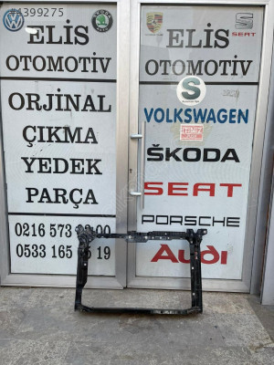 SKODA SCALA ÖN PANEL